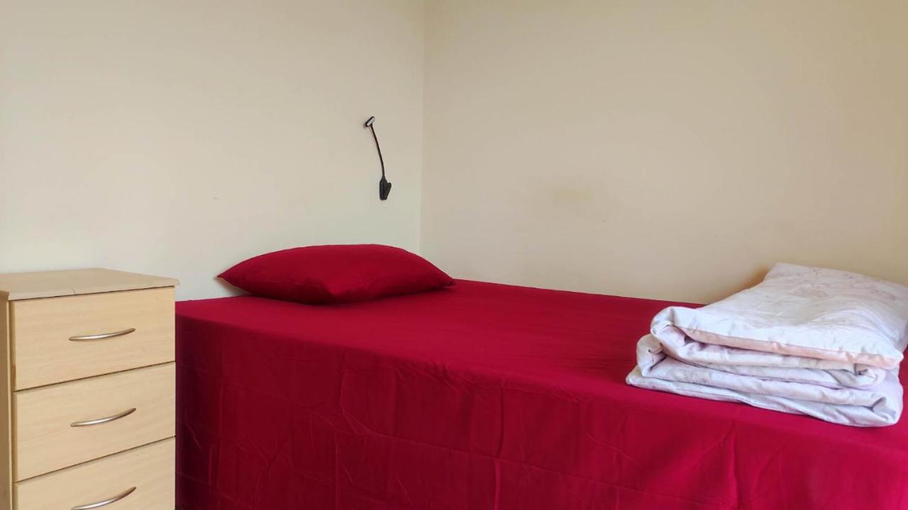 Budget-Friendly Self-Serve Lodging Galway Ngoại thất bức ảnh
